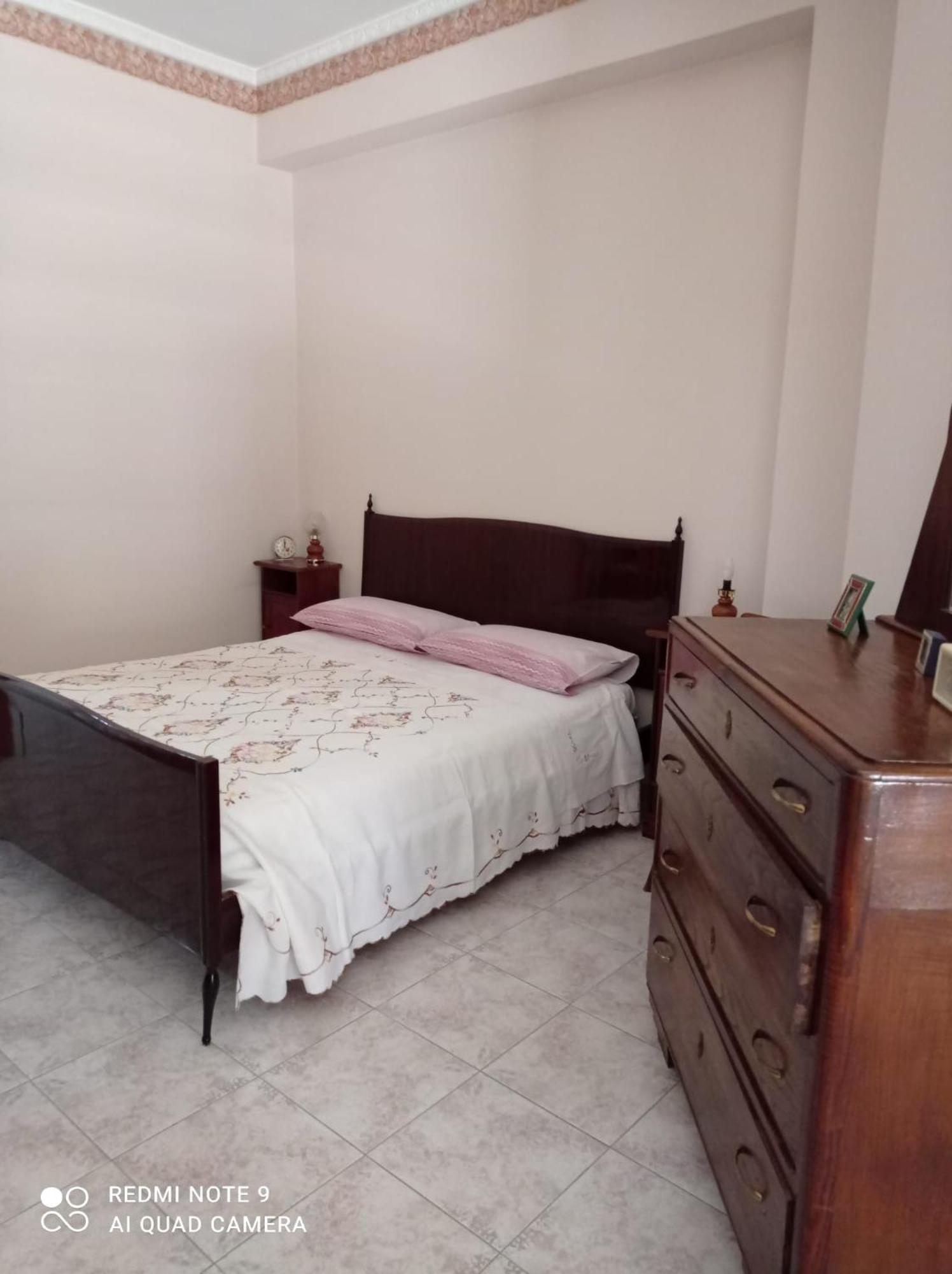 Montagne Rocciose Bed & Breakfast Frascineto Bagian luar foto
