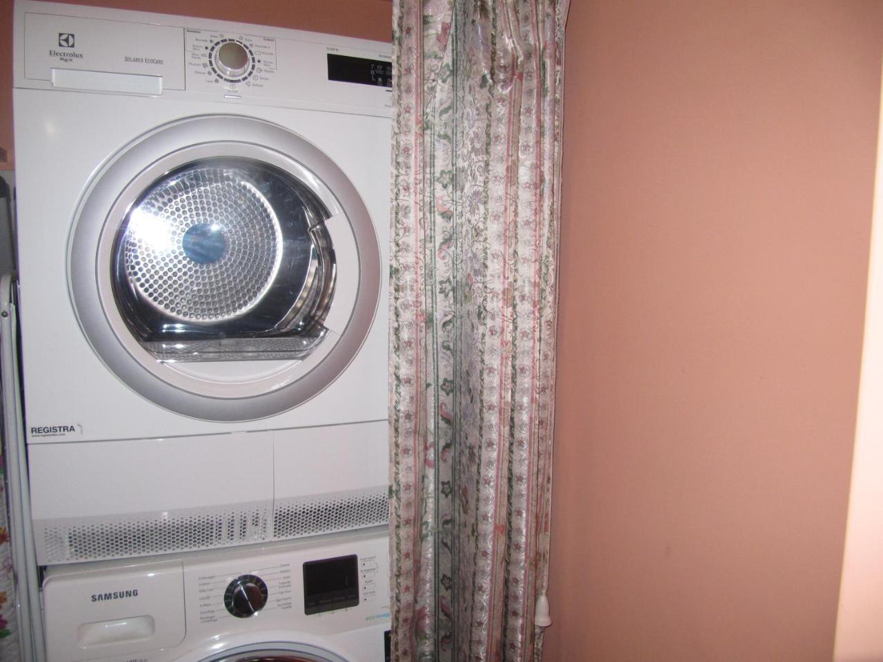Montagne Rocciose Bed & Breakfast Frascineto Bagian luar foto